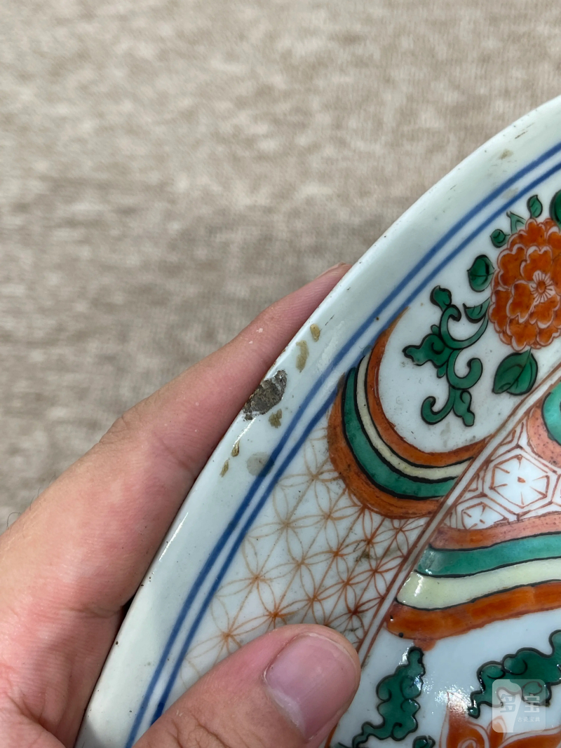 清晚期 五彩锦地开光瑞兽纹盖罐 - 图22
